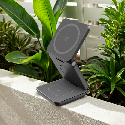 FoldCharge™ Magnetic Wireless Charging Stand – Fast MagSafe Compatible Phone Holder